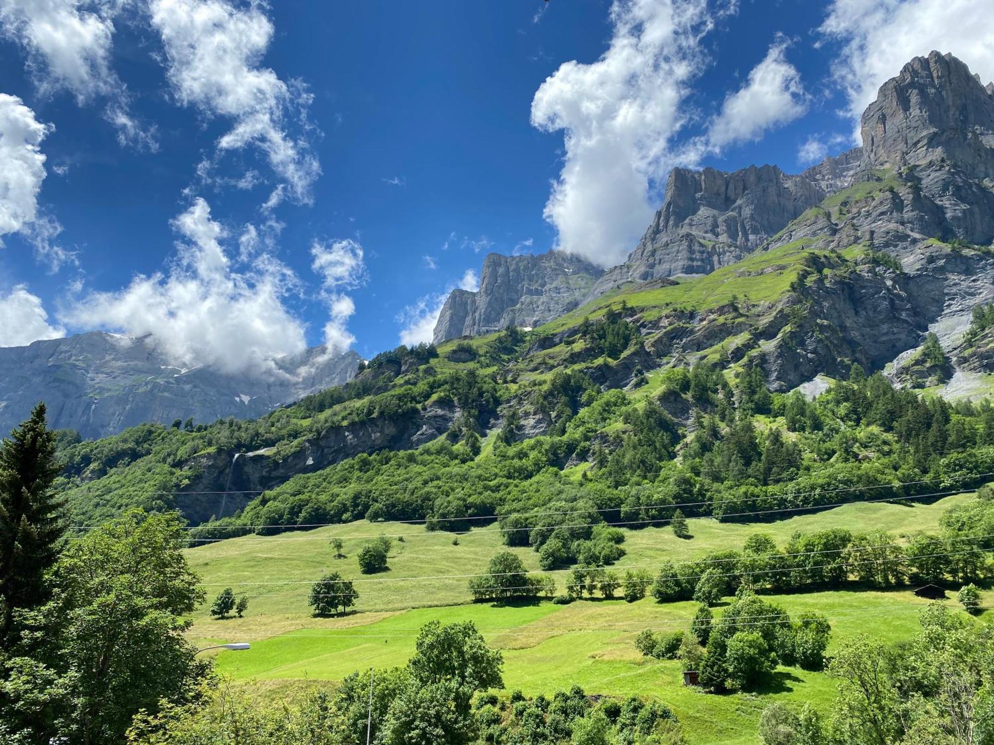 Ferienwohnung Alpen-Zauber ลอยเคอร์บัด ภายนอก รูปภาพ